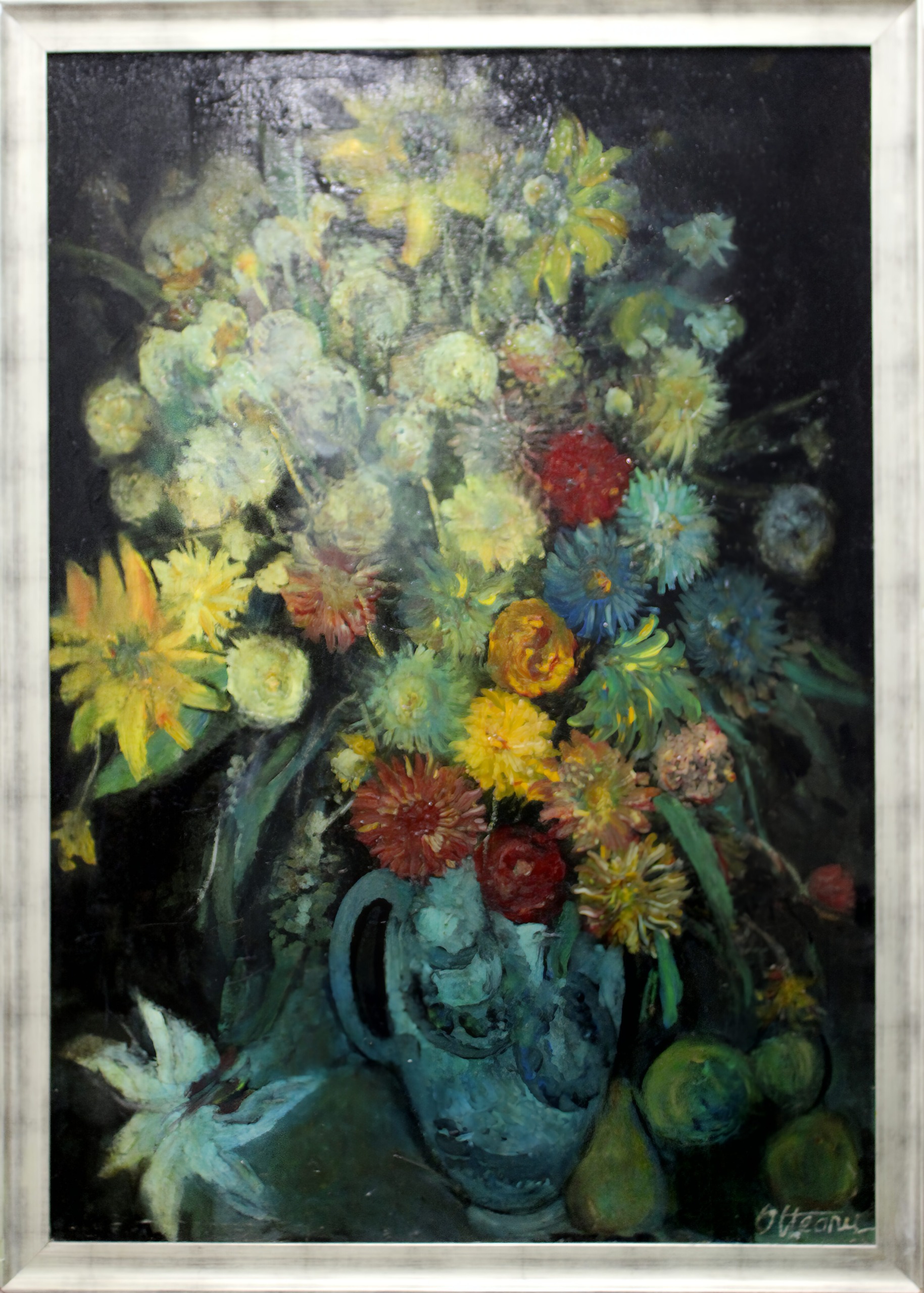 Eflorescență Monumentală în Clarobscur